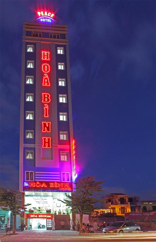 Khách sạn Hòa Bình