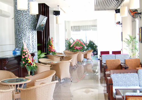 Khách sạn Hoàng Long
